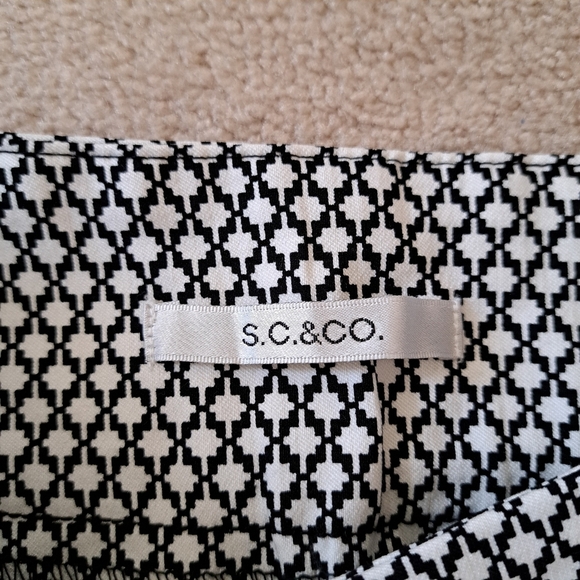 ❤️S.C.& Co. Pull On Skort Black And White Print Stretch Skirt Various Sizes New! - Picture 10 of 13
